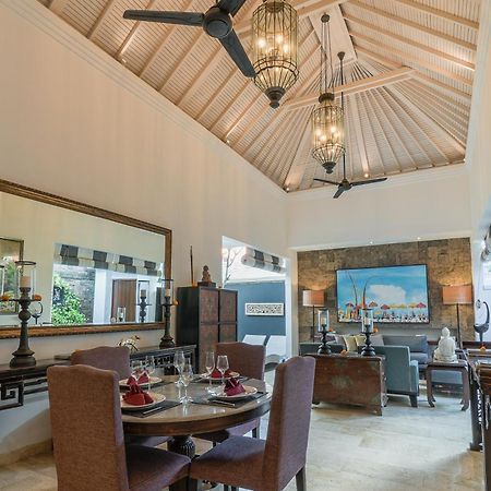 Mosan House - Unique Art-Filled Gem In Perfect Location A Short Walk From The Beach Or Seminyak Square Including Ac Office For Remote Working Екстериор снимка