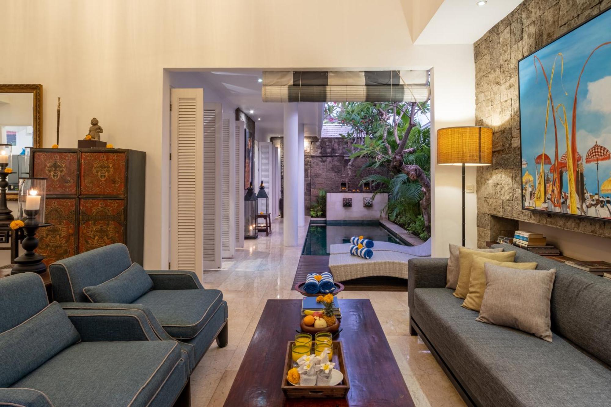 Mosan House - Unique Art-Filled Gem In Perfect Location A Short Walk From The Beach Or Seminyak Square Including Ac Office For Remote Working Екстериор снимка
