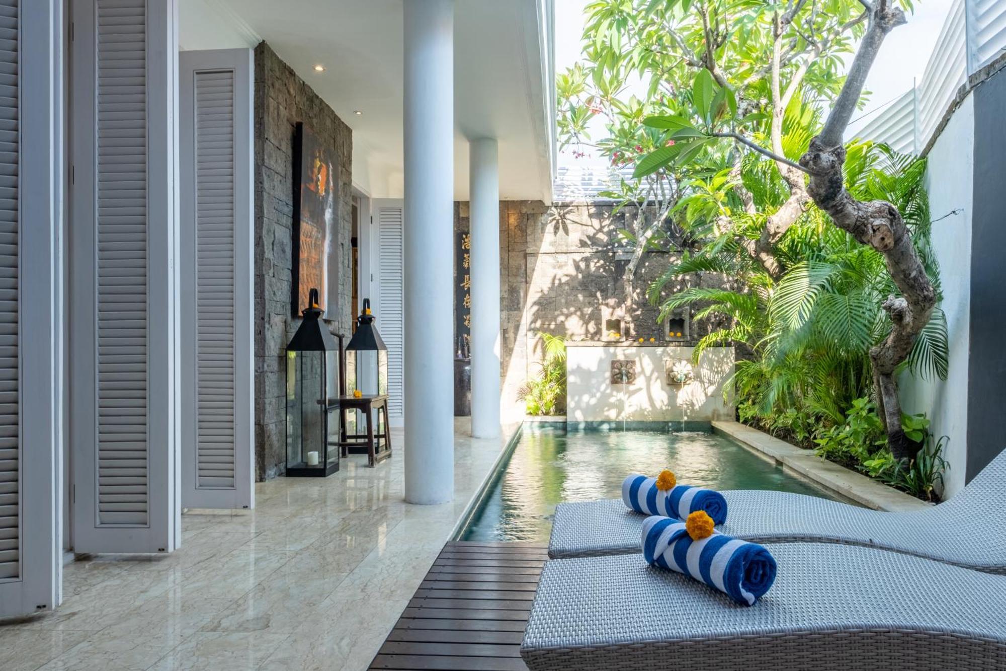 Mosan House - Unique Art-Filled Gem In Perfect Location A Short Walk From The Beach Or Seminyak Square Including Ac Office For Remote Working Екстериор снимка