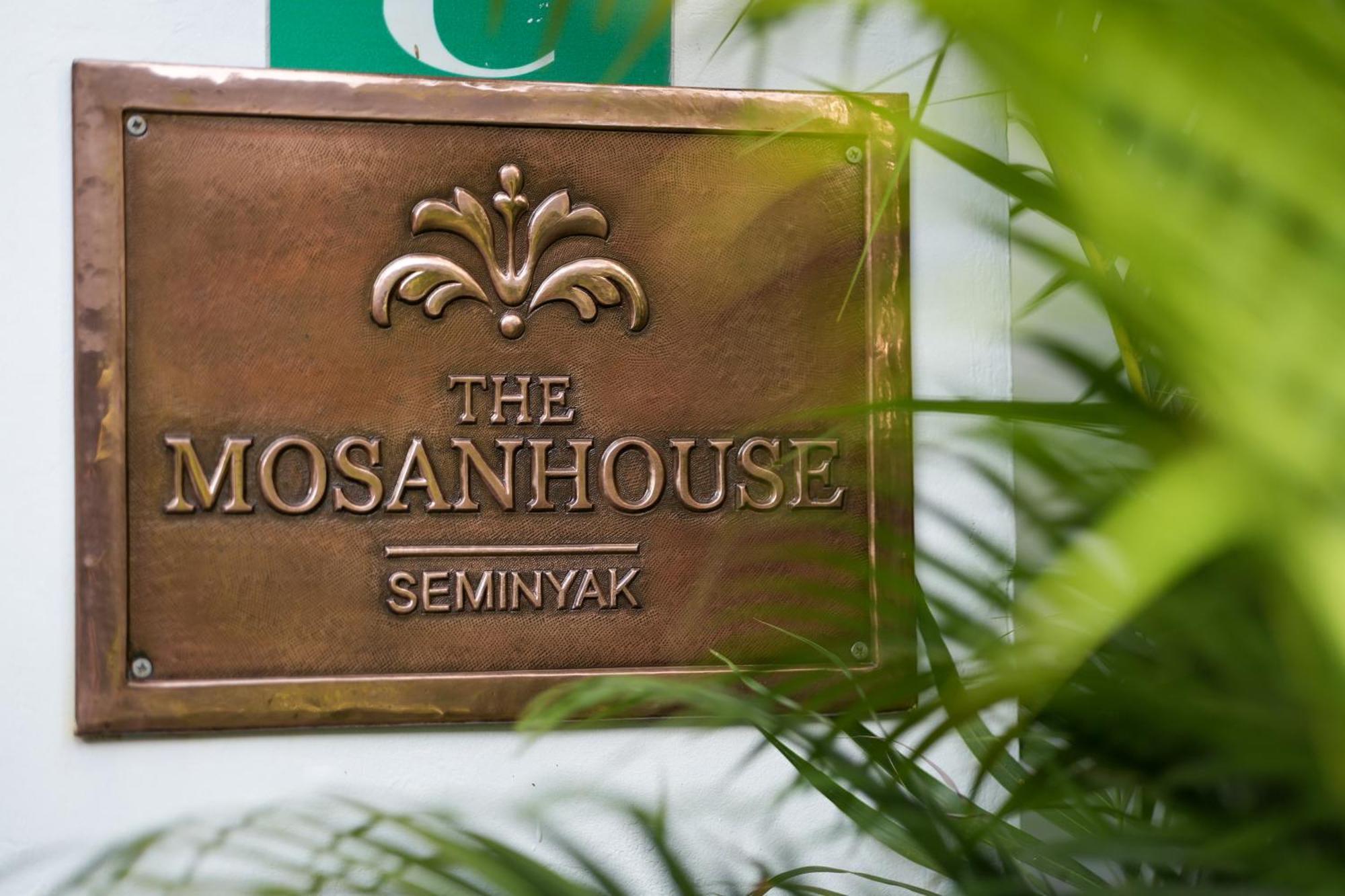 Mosan House - Unique Art-Filled Gem In Perfect Location A Short Walk From The Beach Or Seminyak Square Including Ac Office For Remote Working Екстериор снимка