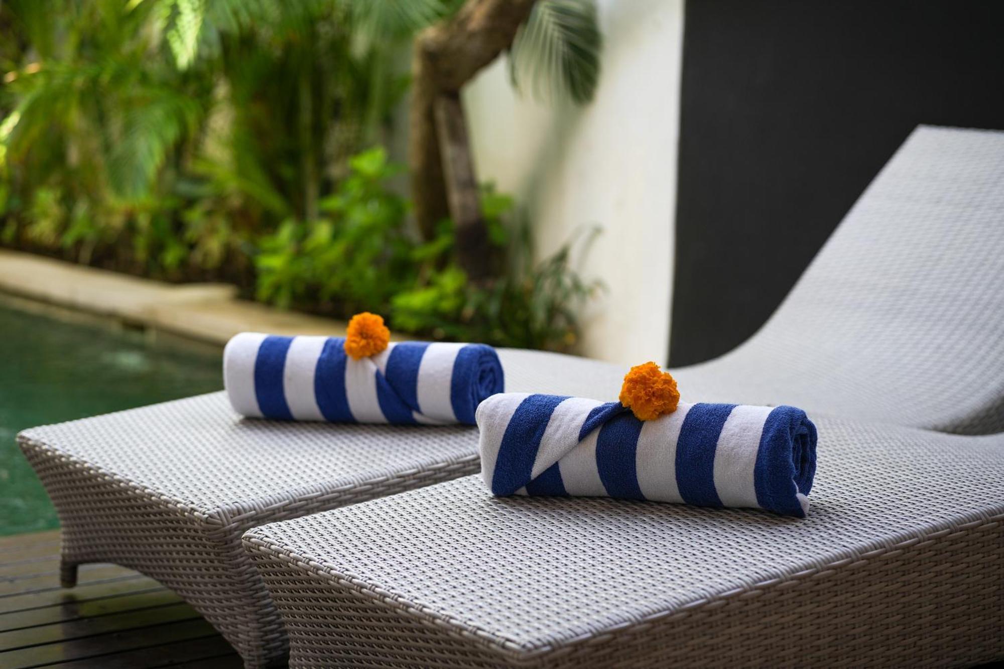 Mosan House - Unique Art-Filled Gem In Perfect Location A Short Walk From The Beach Or Seminyak Square Including Ac Office For Remote Working Екстериор снимка